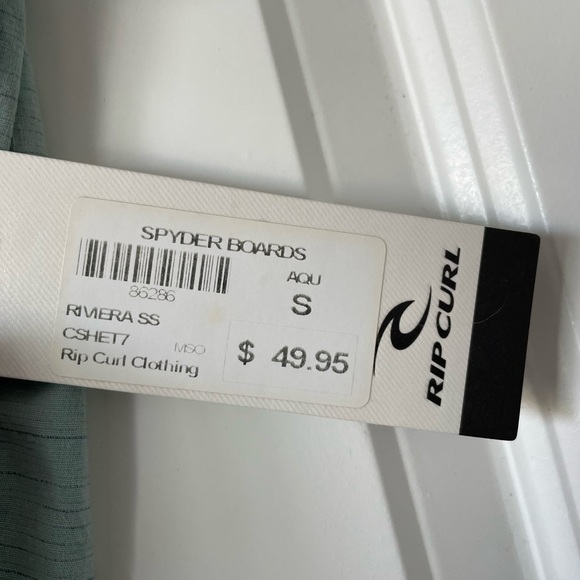 NWT Men’s Ripcurl Palm Tree Button Down Small - Picture 4 of 5